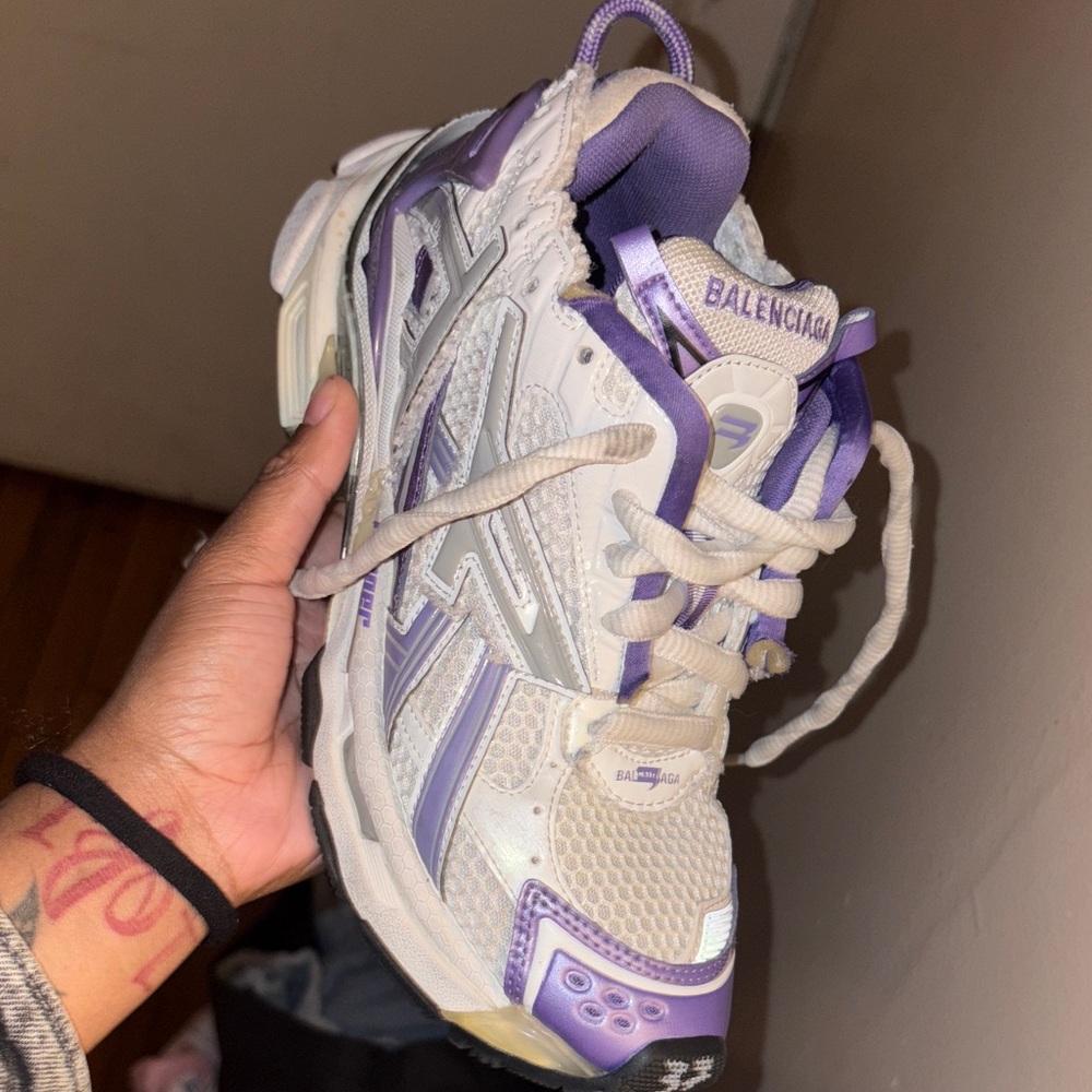 Balenciaga Women's Lavender and Cream Sneakers